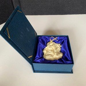 Roman Millenium Ornament GENTLE LOVE Limited Edition  (1996)  Cream colored ange